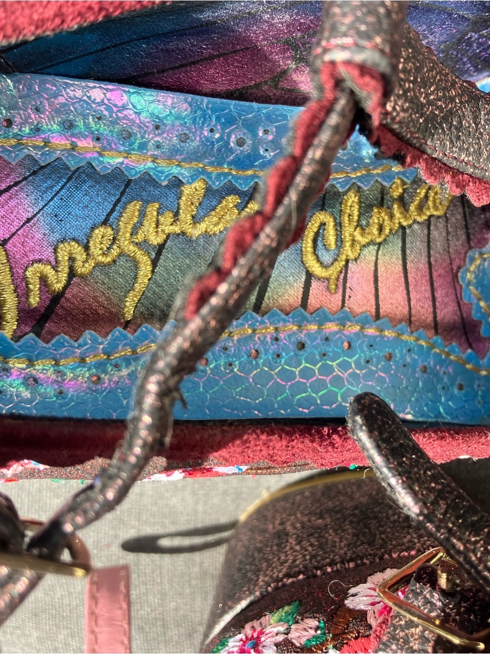 Irregular Choice Burgundy Floral T-Strap Heels with Bow, size 39 - Picture 5 of 9